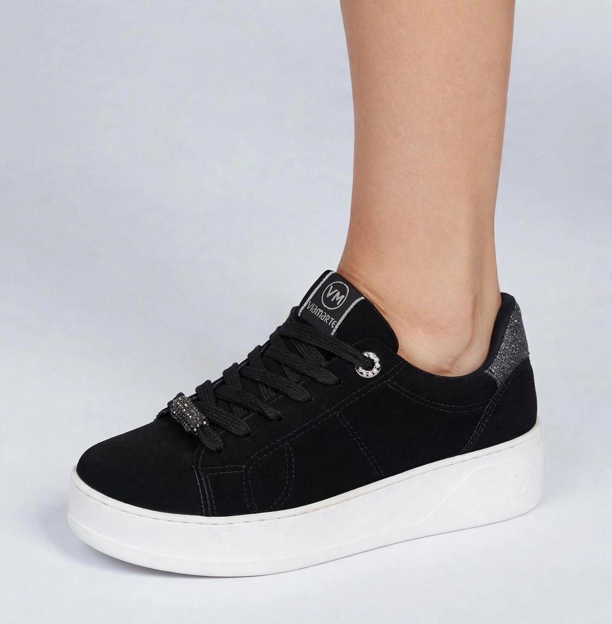 Sneakers Viamarte con brillos