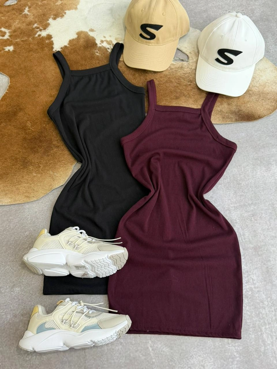 VESTIDO DE MORLEY CON TIRAS